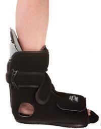 EHOB WAFFLE FootHold with Splint - FootHold Heel Protector with Splint and Secure Stick Sole, Size M - FH10MDEX040