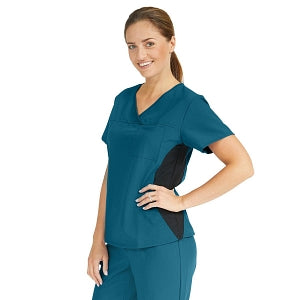 Medline Michigan ave Women's Yoga-Style Stretch Scrub Top with 1 Pocket - Michigan ave Women's Yoga-Style Stretch Scrub Top with 1 Pocket, Size M, Caribbean Blue - 5564CRBM