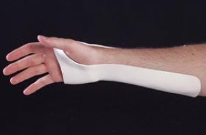 Aimed Ulnar Gutter Wrist Splint - Ulnar Gutter Wrist Splint, S / M - 51-131