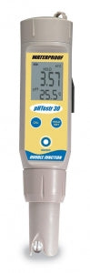 Oakton Instruments Waterproof Double-Junction pHTestr 30 - TESTER, PH, RANGE -1.00 - 15.00, PHTESTR 30 - WD-35634-30