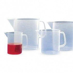 Corning Short Form Measuring Jugs - BEAKER, GRAD, PP, HANDLE, SHORT, 500ML, 24/PK - K1156