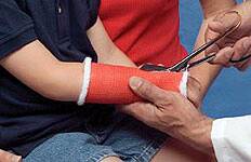 BSN Medical Delta-Cast Conforming Paddings - Delta-Cast Conform Padding, Orange, 3" x 4 yd. - 6643