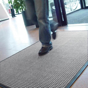 Superior Manufacturing Guzzler Entrance Matting - MAT, GUZZLER, 6X10, SPECIFY COLOR - 166 6X10