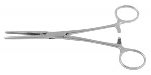 Medline Rochester-Carmalt Hemostatic Forceps - 6.5" (16.5 cm) Straight Serrated Rochester-Carmalt Hemostatic General Use Forceps - MDS1234016