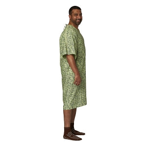 Medline PolyBright IV Patient Gowns - PolyBright IV Patient Gown, Cascade Green, One Size Fits Most - MDTPG6ITSCAG