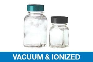 Qorpak Vacuum / Ionized Clear Glass French Square Bottles with Caps - Vacuum and Ionized Square Tablet Bottle with PTFE-Lined Cap and 33-400 Neck Finish, Clear, 1 oz. - GLC-01276