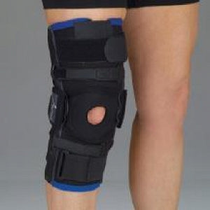 DeRoyal Warrior Knee Brace - Hinged Knee Brace, Regular Pullup, Size XL, 23"-25.5" - 14612008