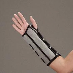 DeRoyal Premium Wrist and Forearm Splints - Universal Wrist and Forearm Splint with D-Ring Closures, Right, 10" - 5066-90