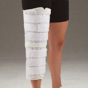 DeRoyal Tri-Panel Knee Immobilizers - IMMOBILIZER, KEE, 12", ADJ TRI-PANEL - 7091-50