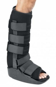 DJO Global MaxTrax Walkers - MaxTrax Foot / Ankle Walker Boot, Size XS - 79-95322