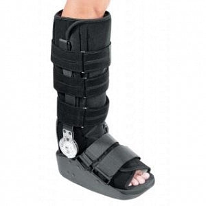 DJO Global MaxTrax ROM Walker Boot - MaxTrax ROM Walker Boot, Size S - 79-95333