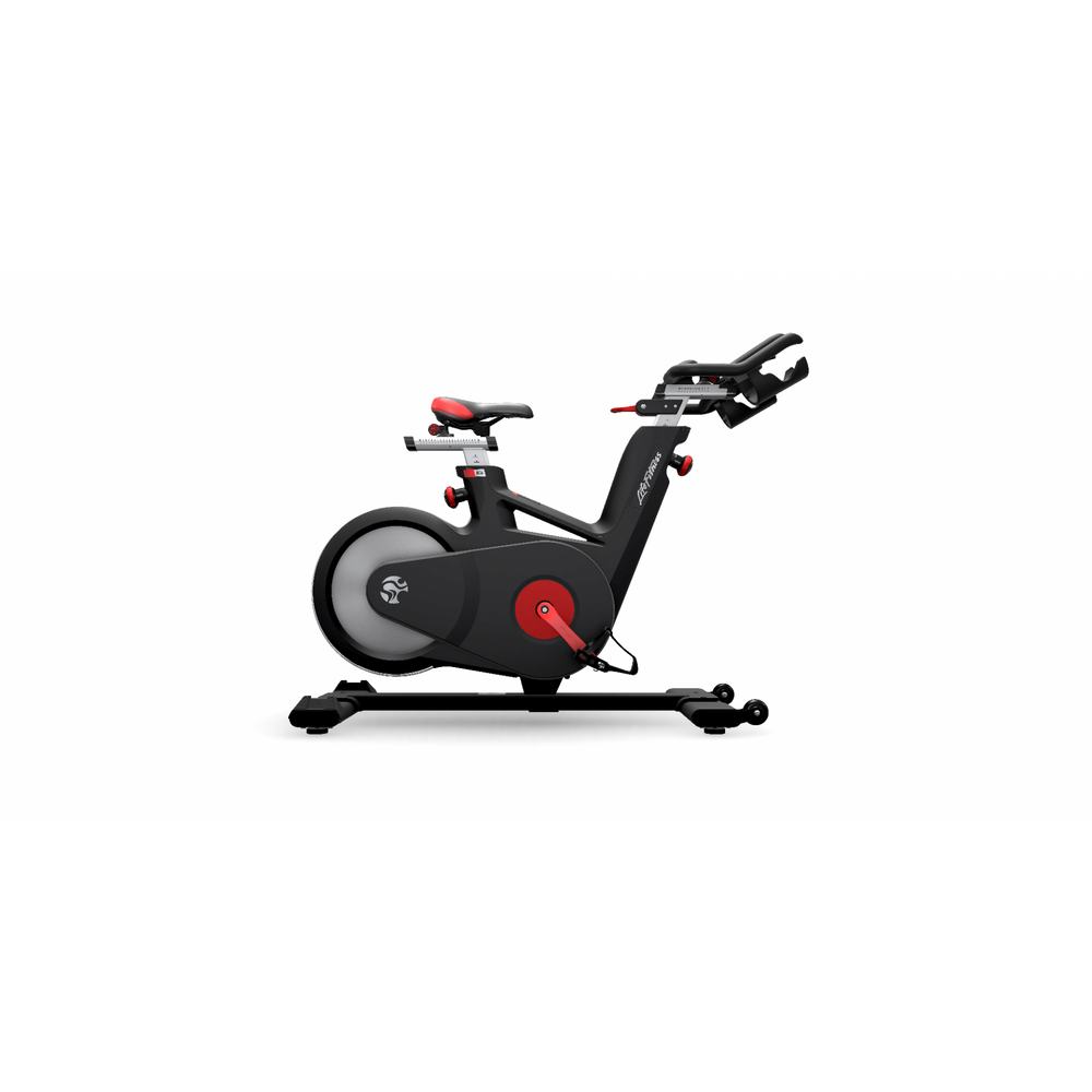 life fitness cycling