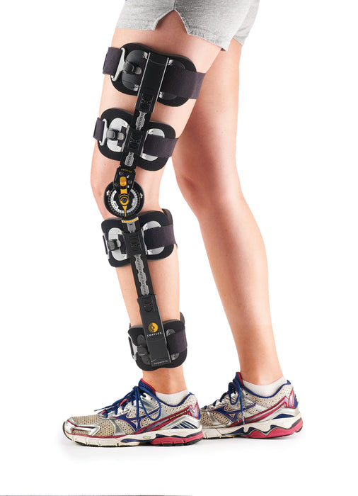 Contender Post-Op Knee Brace Lite